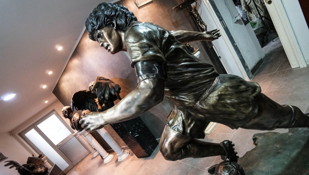 GODINA BEZ JEDNOG OD NAJVEĆIH Maradona je otišao u večnost, ali će zauvek biti ikona i legenda