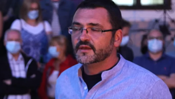 GORI OD MIRAŠA Dekan „Fakulteta za crnogorski jezik i književnost“ – u narodu poznat i kao „fakultet za dva slova“, najavio protest na Cetinju