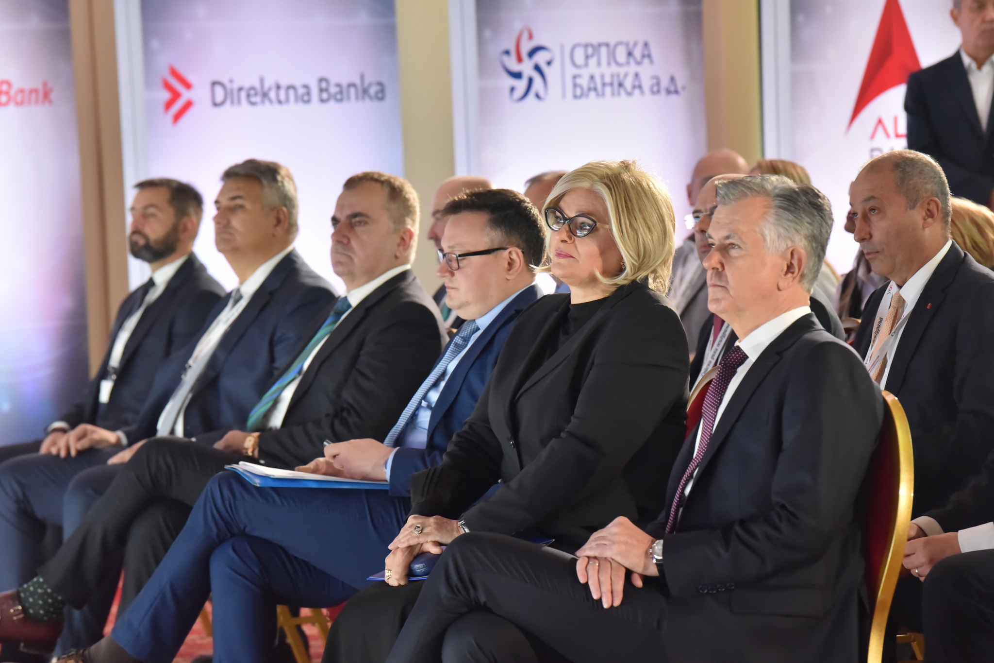 Jorgovanka Tabaković na 5. srpskim danima osiguranja poručila: Osiguranja rastu, porez treba plaćati u Srbiji