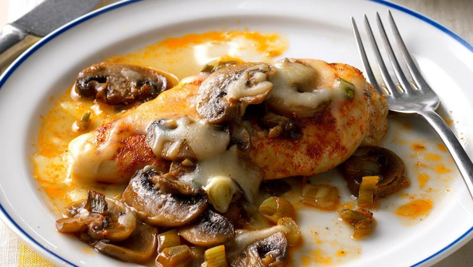 IDEALNO GLAVNO JELO Pečena piletina sa pečurkama, svaki zalogaj približiće vas tajnama čarobog ukusa