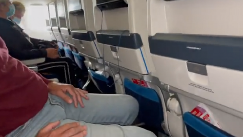 SVI LETOVI SA "NIKOLE TESLE" NA ČEKANJU Avio-saobraćaj u prekidu na beogradskom aerodromu