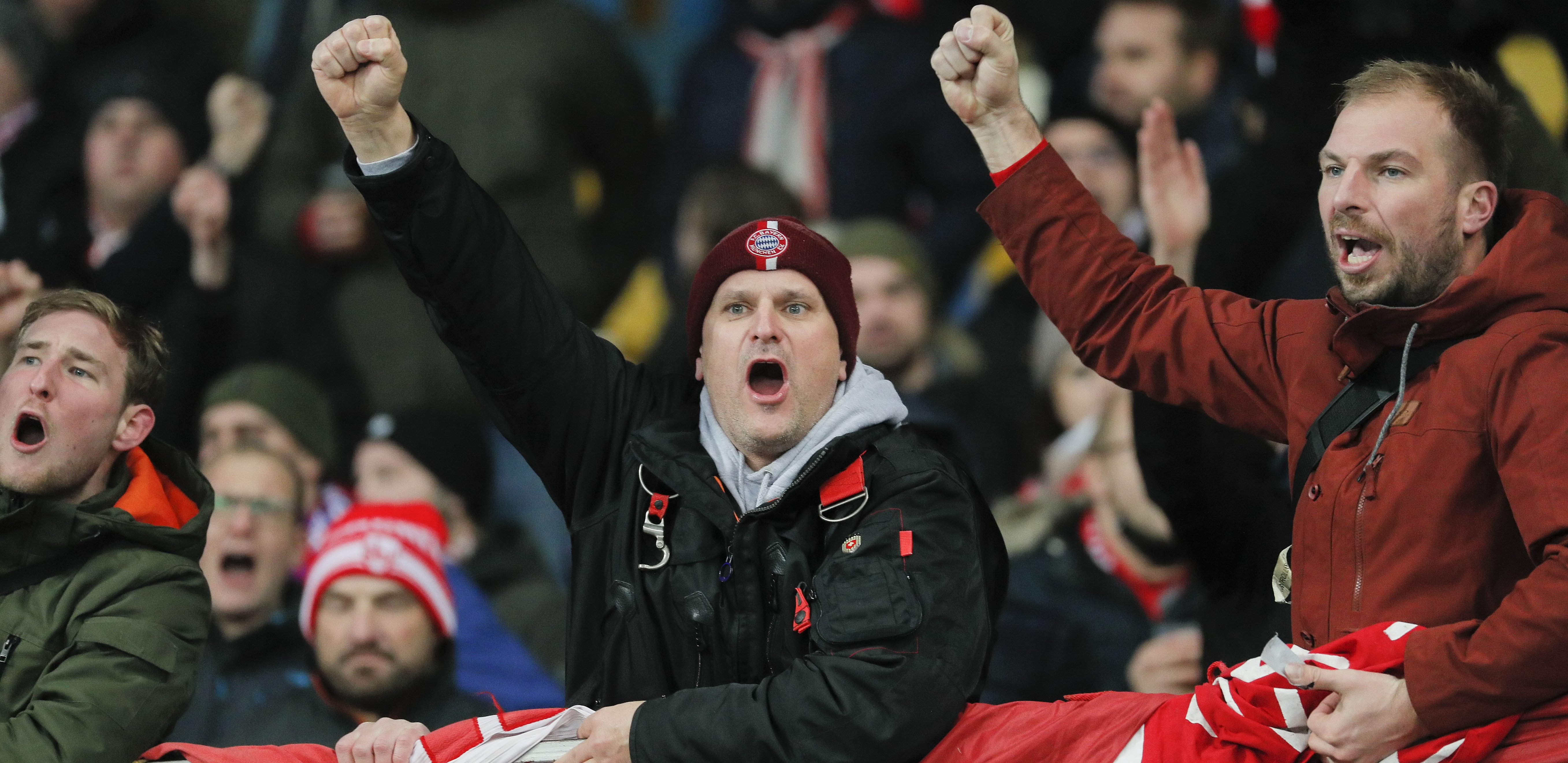 FRKA U MINHENU Bajern nije poslušao navijače, predsednik puca od sramote