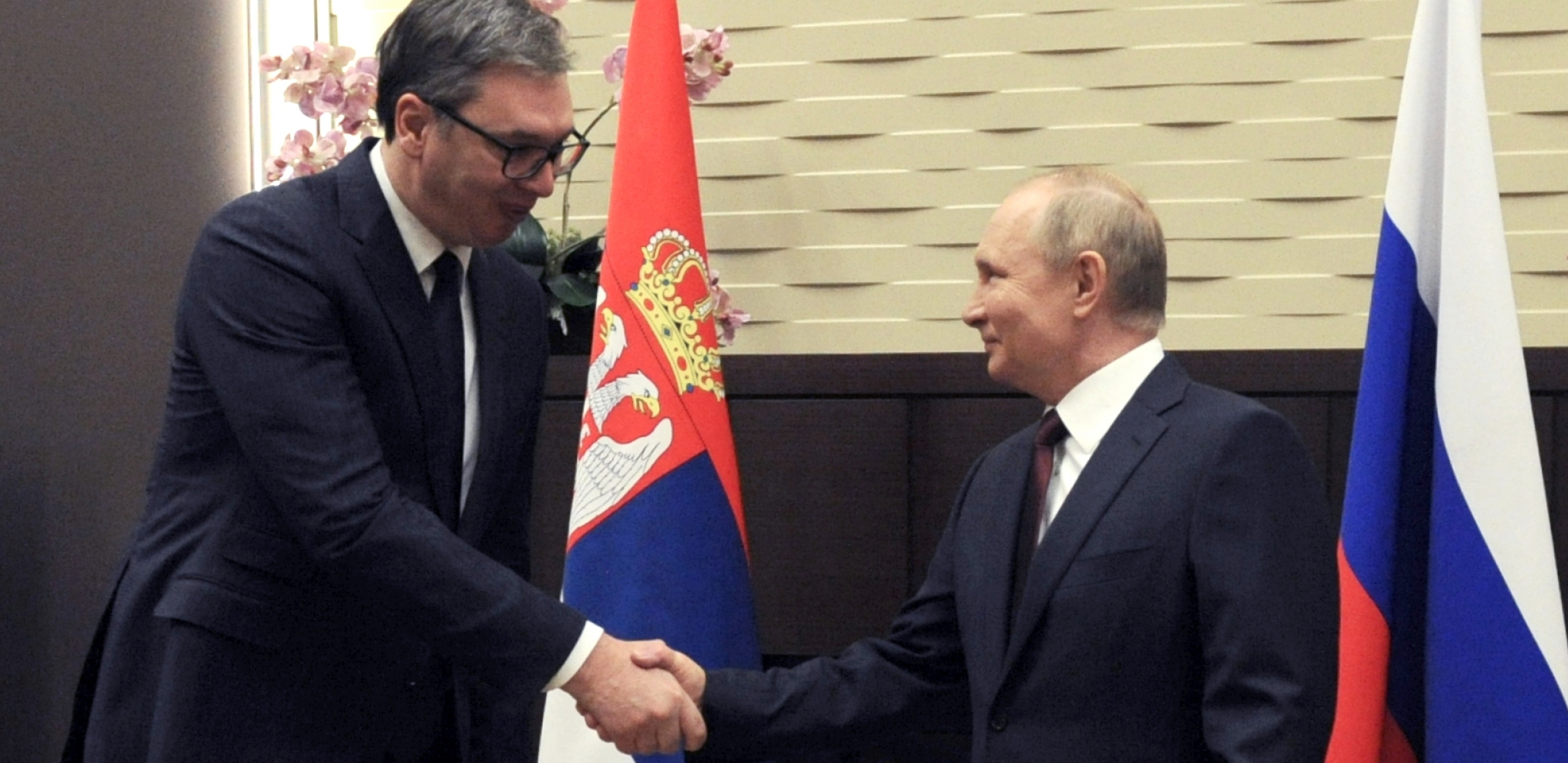 Putin scrive al presidente serbo Aleksandar Vučić