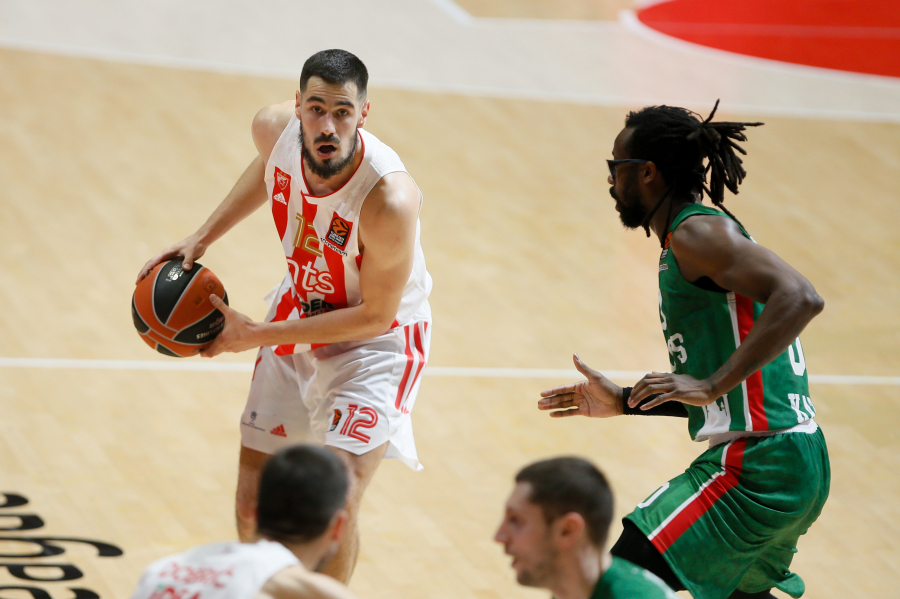 KK CRVENA ZVEZDA IMA TEŽAK RASPORED Evo šta čeka crveno-bele i kad im na megdan izlazi KK Partizan!
