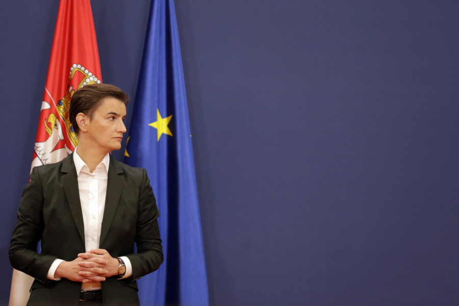 SVI PRITISCI SU USMERENI NA VUČIĆA Premijerka Brnabić: Otvorena je pandorina kutija!
