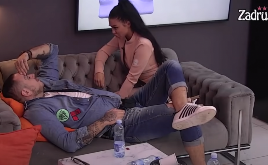 MAJI JE POMOGAO TIM STRUČNJAKA! Taki otkrio kako je tačno njegova ćerka za pet sati preotela Filipa, a ova starleta je vodila glavnu reč i smislila plan!