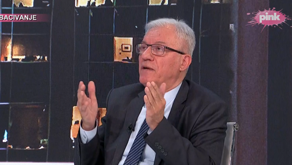 VUČIĆ U HIT TVITU Jedna laž opozicije sustiže drugu laž