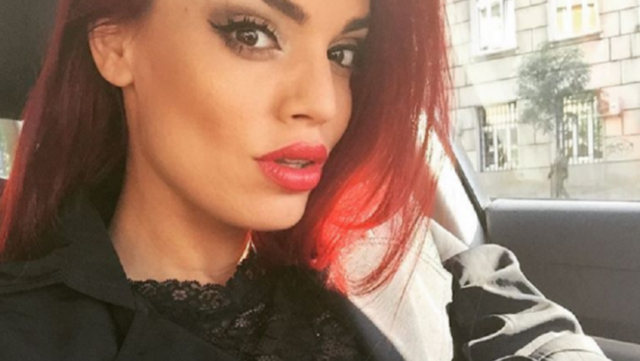 OVAKO SE JOŠ NIKO NIJE VRAĆAO SA SVOG VENČANJA! Sofija Rajović objavila skandalozan snimak i šokirala sve prevoznim sredstvom! (FOTO)