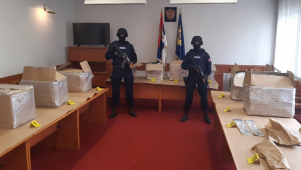 VELIKA AKCIJA POLICIJE KOD BRUSA Zaplena 215 kilograma marihuane