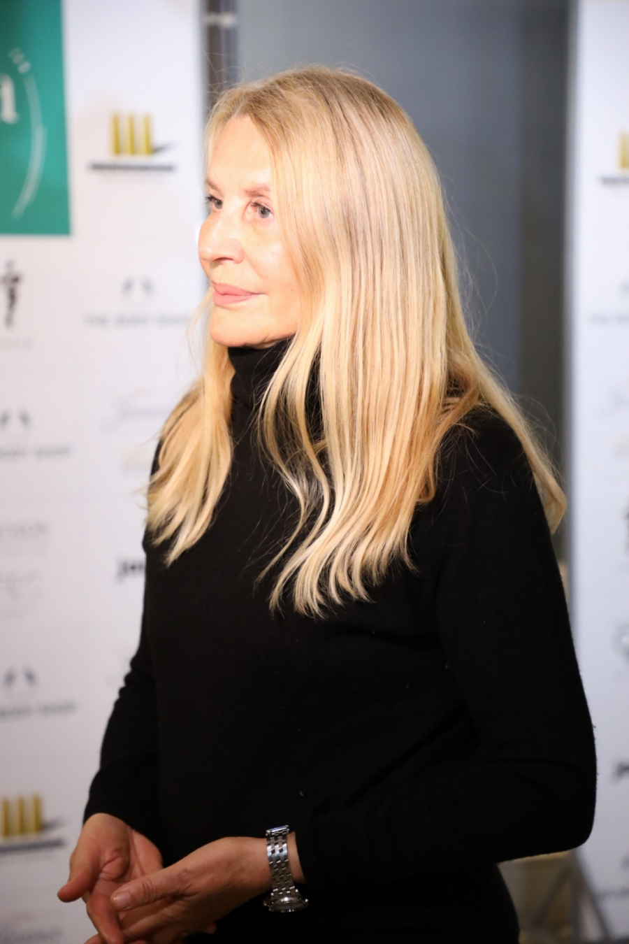 KOMŠILUK RAZVEZAO JEZIK! Otkrili sve o braku modne kreatorke i njenom znatno mlađem suprugu, ovo je njihovo pravo lice!