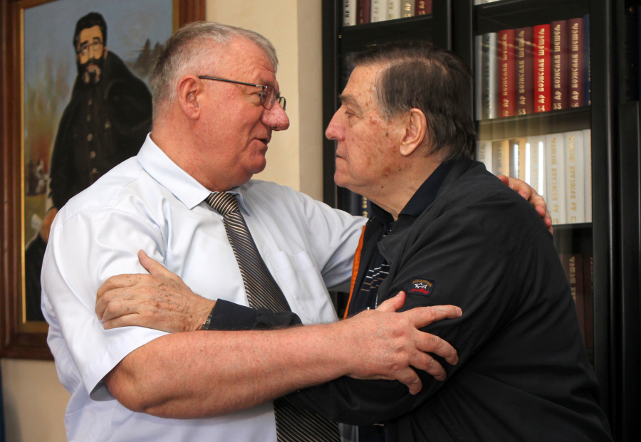 ŠEŠELJA POGODILA SMRT MILUTINA MRKONJIĆA: Proganjao sam Mrku da mi kupi još 14 