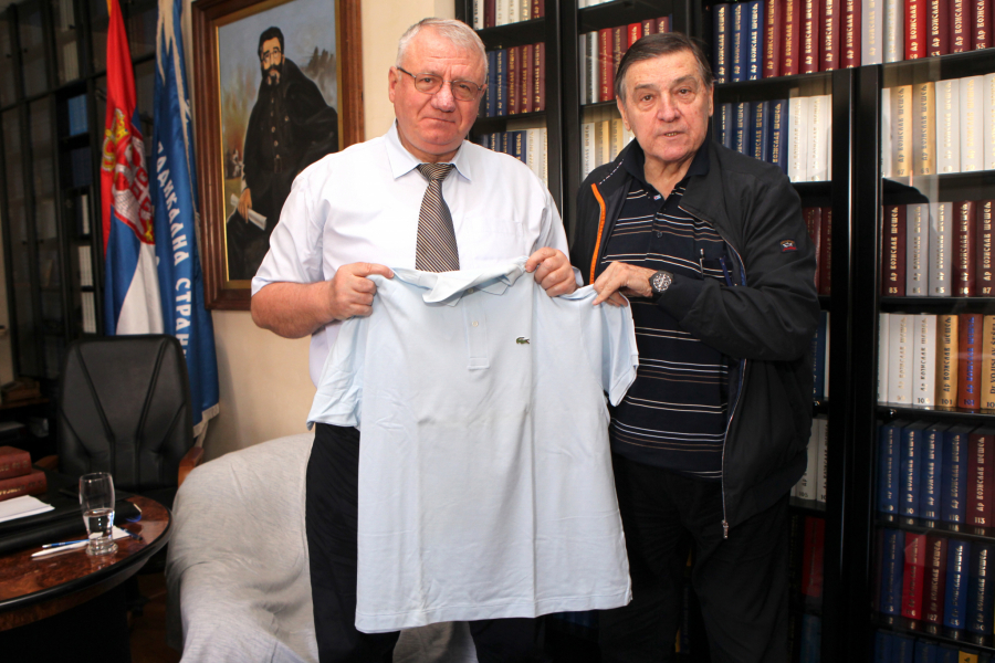 ŠEŠELJA POGODILA SMRT MILUTINA MRKONJIĆA: Proganjao sam Mrku da mi kupi još 14 