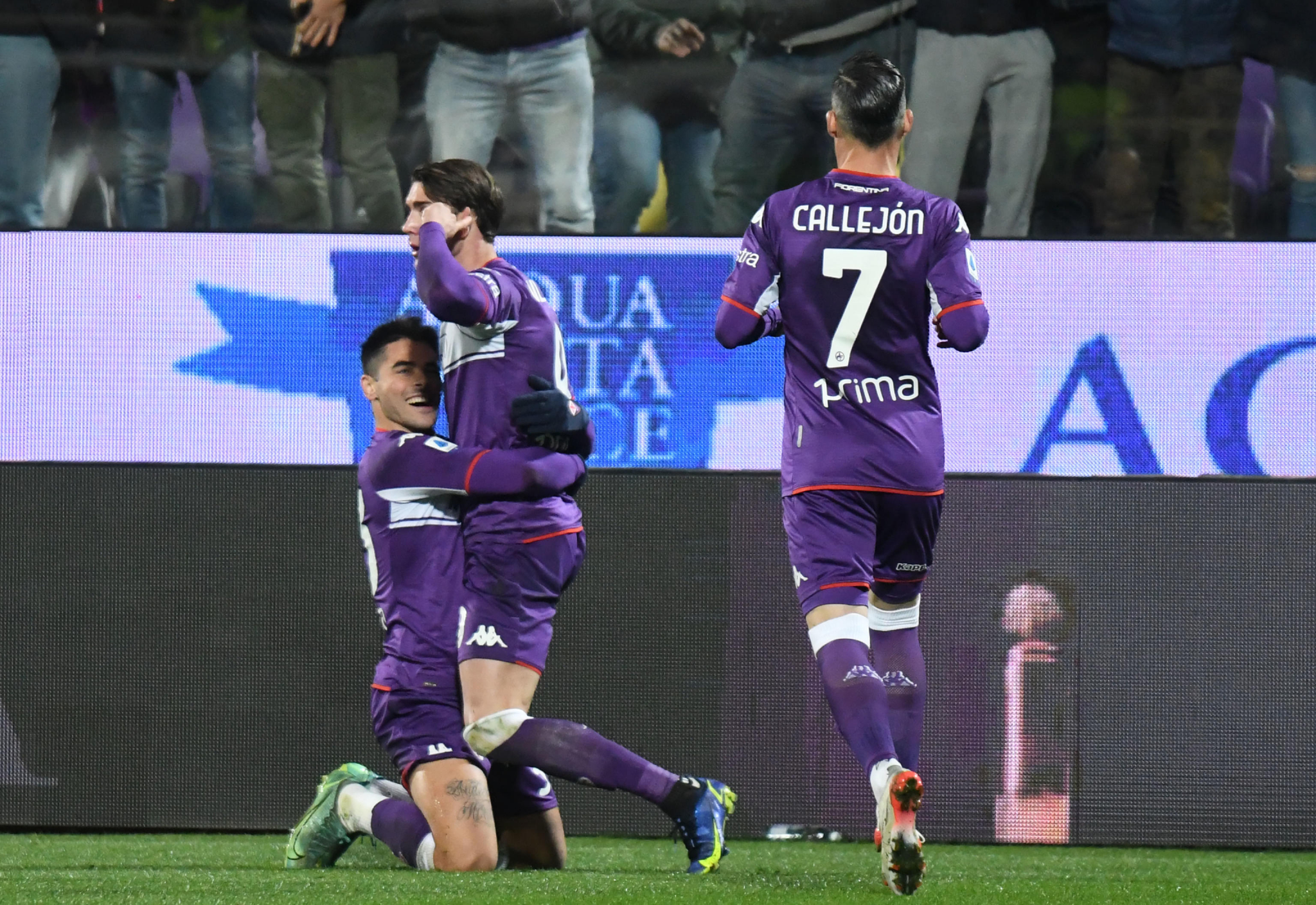 RAT U LONDONU ZBOG SRBINA! Engleski klubovi krenuli po Dušana Vlahovića!