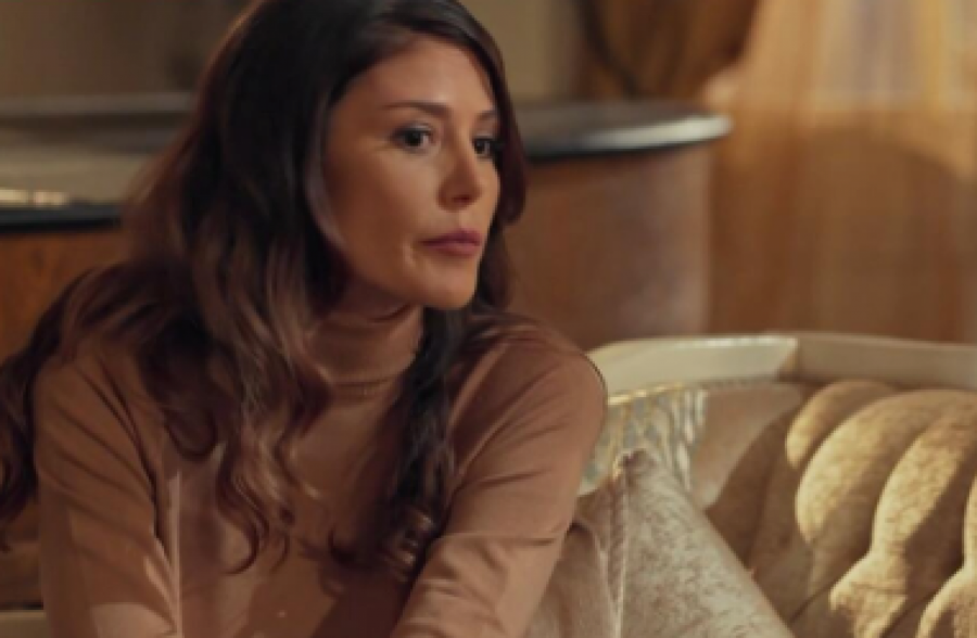 NIJE VIŠE PLAVUŠA! Ana Mihajlovski nestala sa javne scene, a sada se pojavila u seriji u novom izdanju! Evo kako sada izgleda