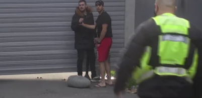 OBEZBEĐENJE GA OPKOLILO Gruja shvatio da ga žena ostavila, pa lomio sve po zadruzi! (VIDEO)