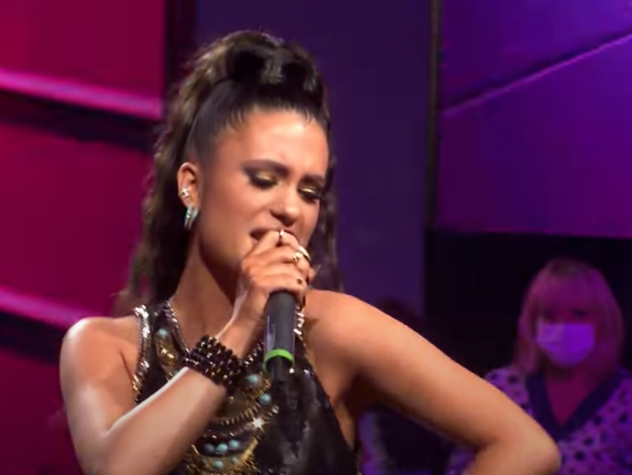 TOTALNA DOMINACIJA Pesma naše pevačice apsolutni hit širom sveta!