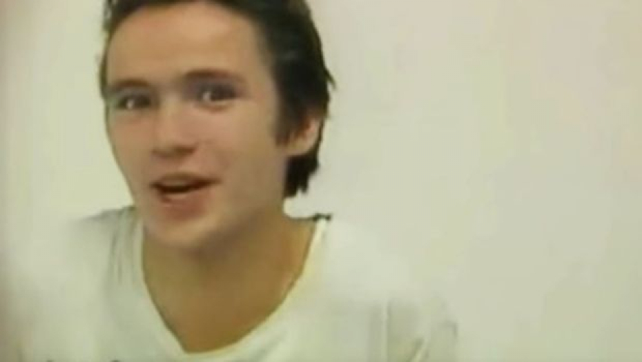 " PAO JE SA KREVETA U INFEKTIVNOJ KESI" Mučan kraj legende bivše Jugoslavije, jezivi detalji njegove smrti: NIKO NIJE HTEO DA GA PODIGNE!