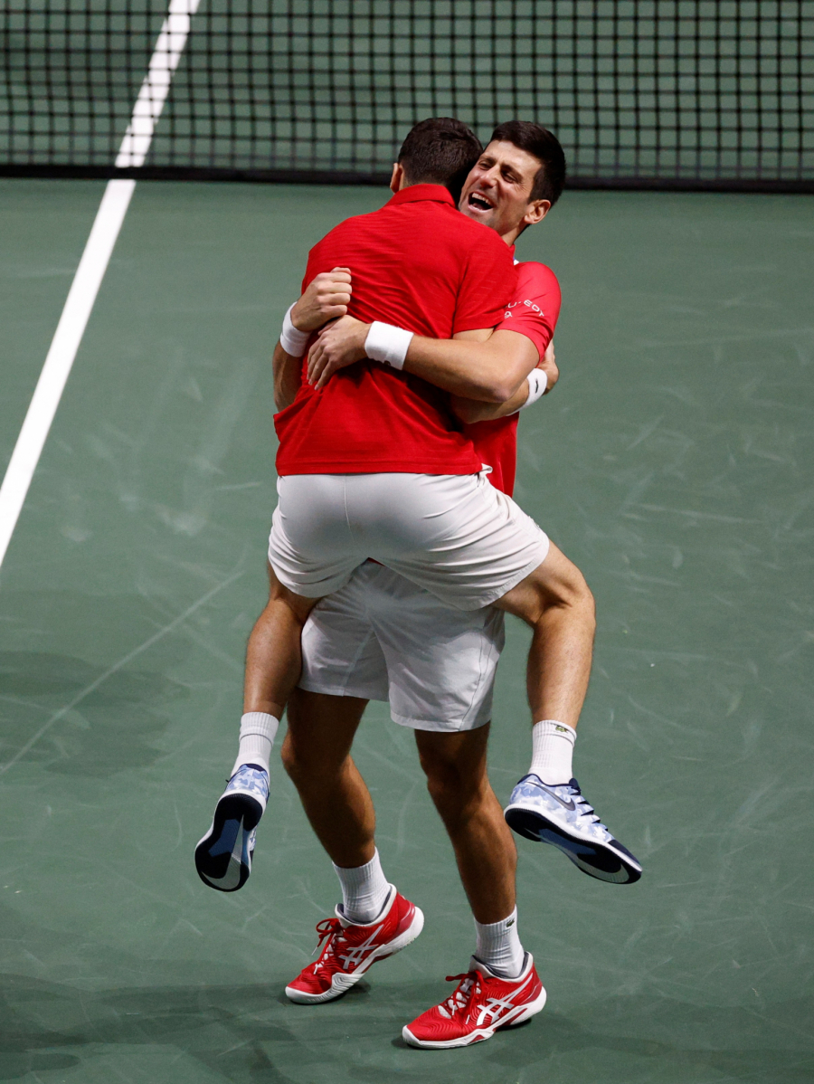 SVEMOĆNI ĐOKOVIĆ! Srbija posle preokreta srušila Kazahstan, za finale Dejvis kupa protiv Hrvatske!