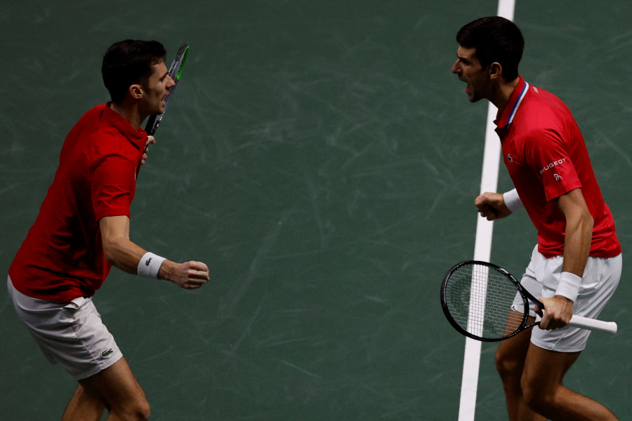 SVEMOĆNI ĐOKOVIĆ! Srbija posle preokreta srušila Kazahstan, za finale Dejvis kupa protiv Hrvatske!