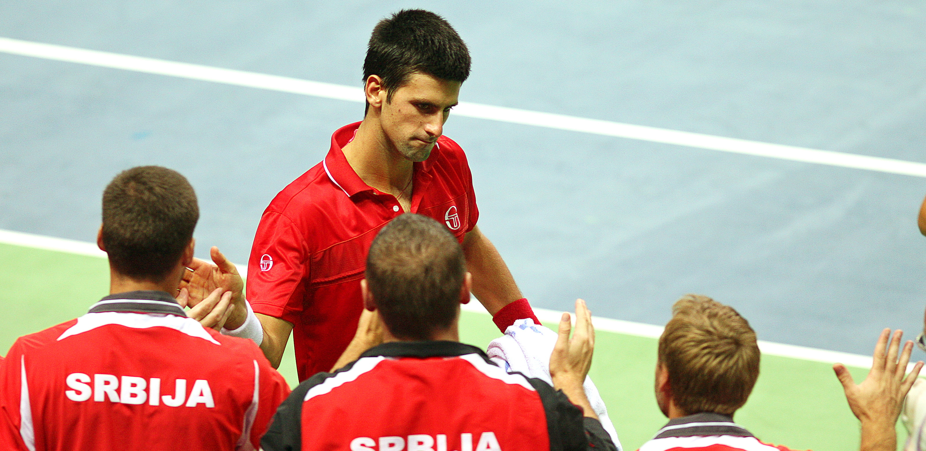 ĐOKOVIĆA SU U SPLITU ČUVALI TELOHRANITELJI, HRVATI MU NAPALI OCA! Srbija će zauvek pamtiti pobedu u Hrvatskoj!