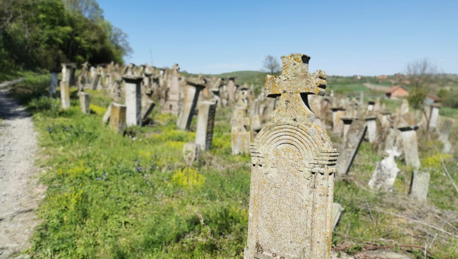 MISTERIOZNI LEŠEVI U BUGARSKOJ U Sofiji pronađeno sedam tela u neposrednoj blizu groblja
