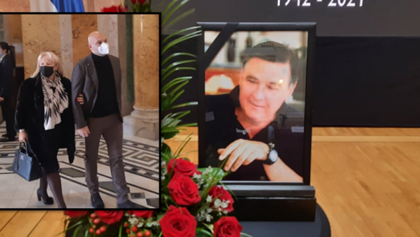 ŠAULIĆI STIGLI NA KOMEMORACIJU POSVEĆENU MRKI Decenijama su prijatelji s njim, a pored Šabana će i počivati!