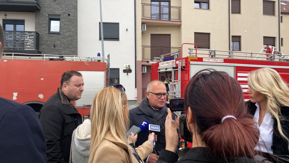 VESIĆ POTVRDIO  Dve osobe  se vode kao nestale, posle skidanje krova biće izvršen uviđaj