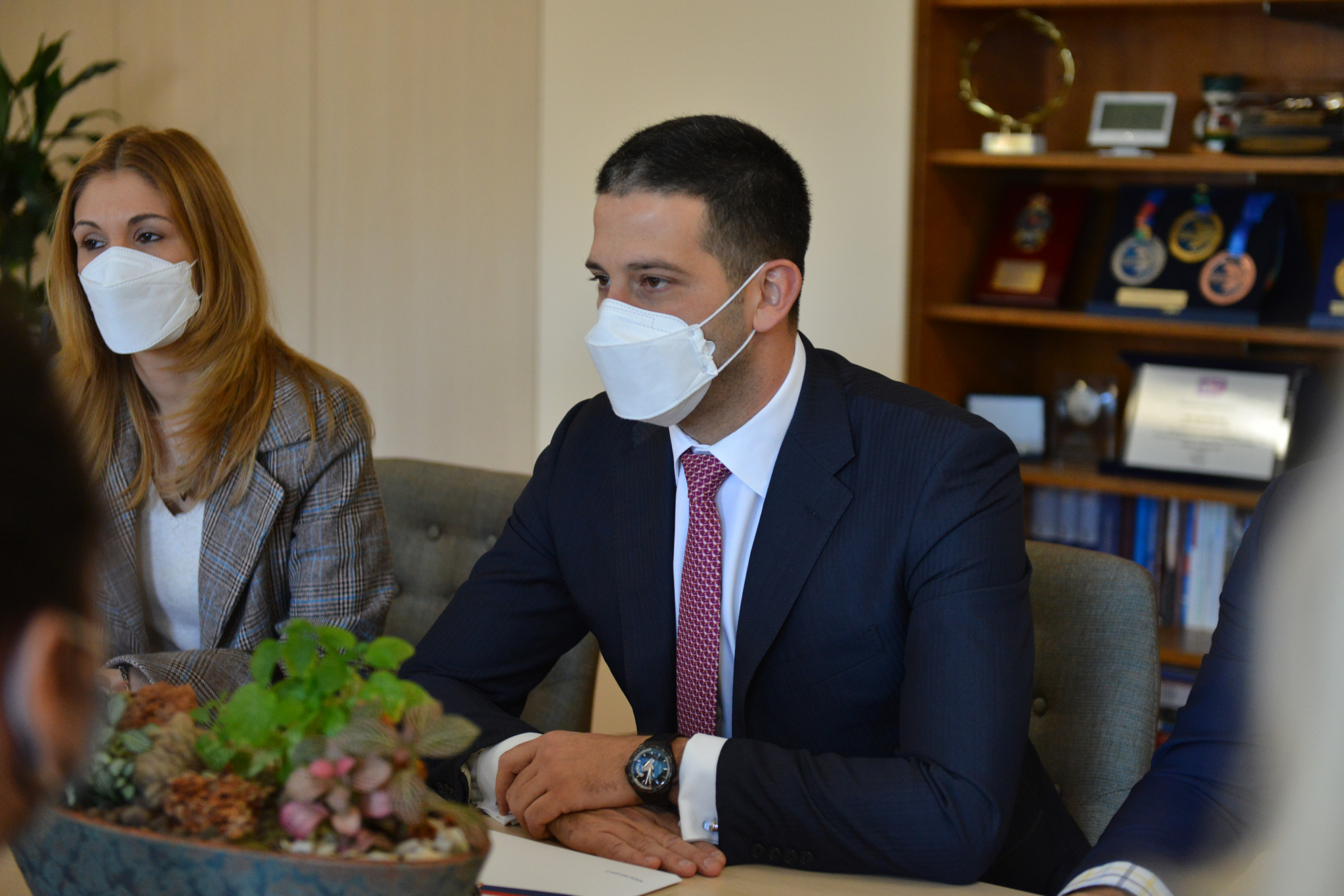 Ministar Udovičić sa predsednikom Međunarodne gimnastičke federacije Vatanabi o daljoj popularizaciji i razvoju gimnastike u Srbiji (FOTO)