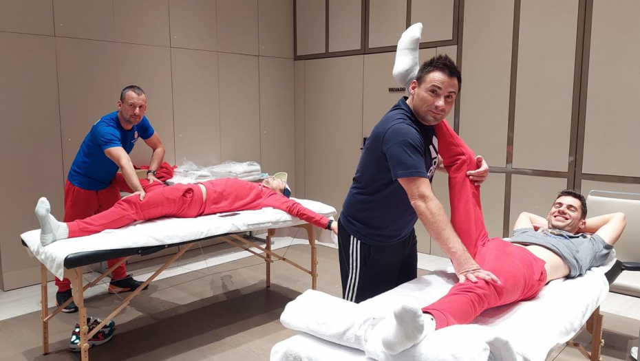 BEZ NJIH NIŠTA NE BI BILO ISTO! Oni rade danonoćno kako bi pomogli Novaku i 