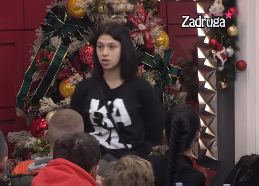 NEVIĐEN HAOS U BELOJ KUĆI! Milica ubeđivala sve da je srećna sa Mensurom, on krenuo da preti Sandri Rešić: Tebe ću tek da zgazim!