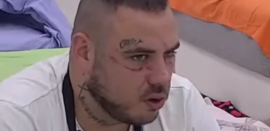 UŽAS! RAZOBLIČEN OD PODLIVA I MODRICA! Filip Car u ranama nakon tuče, evo kako izgleda sada!