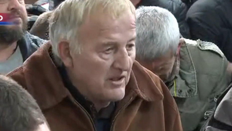 PREDSEDNIK VUČIĆ RAZGOVARAO SA MEŠTANIMA GORNJIH NEDELJICA Tražićemo od Rio Tinta da ne računaju samo na profit, već na zdravlje ljudi