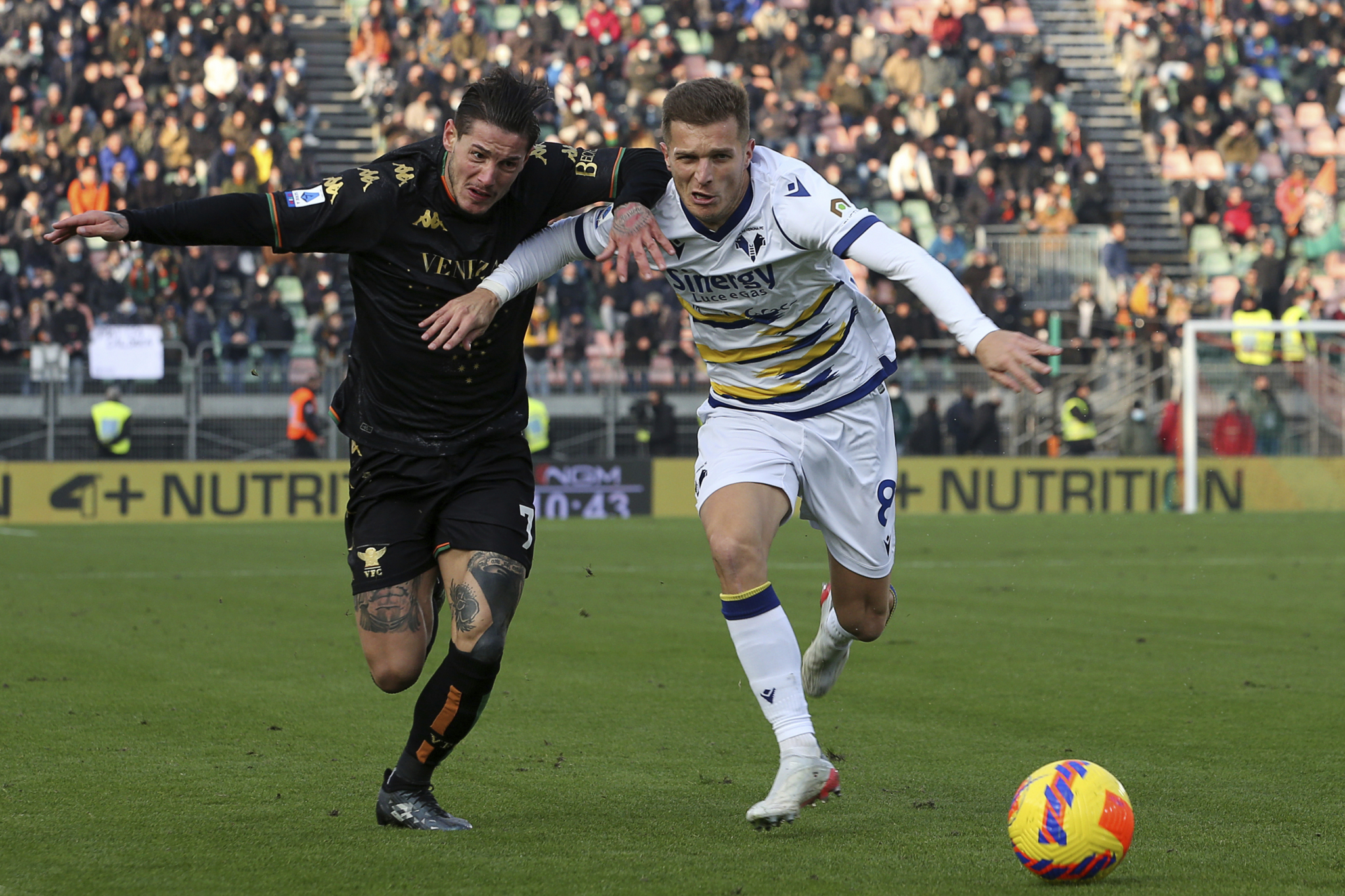 ZNATE LI ŠTA JE FUDBAL? Ono kad vodiš 3:0 na poluvremenu, a onda izgubiš 3:4! (VIDEO)