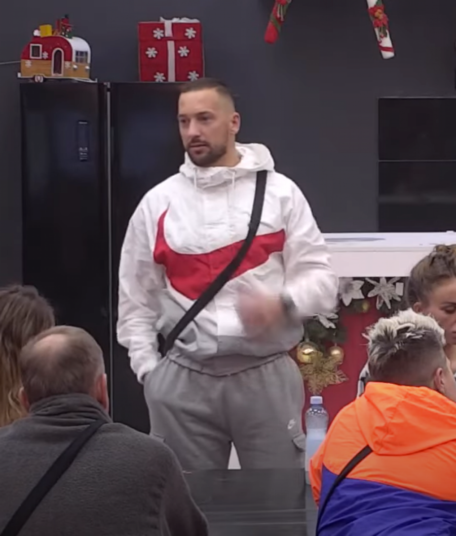 RAT IZMEĐU BIVŠIH NE JENJAVA Janjuš za Cara rekao da je najveći licemer, Maja skočila: Uplatio si mi 30.000 i ostavio kao klošarku!