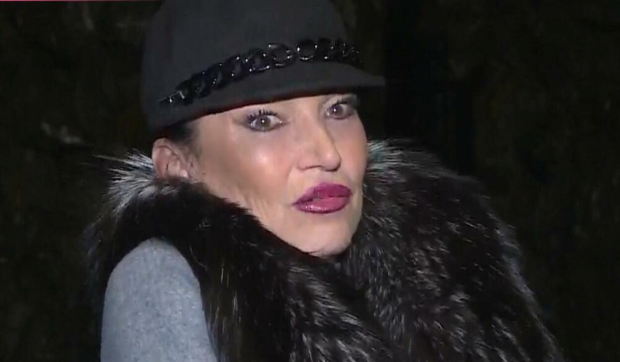 NA NASTUPU IZBEGLA HITAC U GLAVU! Goca Božinovska: Metak je proleteo pored mene, a čovek pao kao pokošen dok sam pevala!