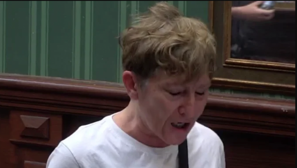 ZAVRŠILA KAO BESKUĆNIK! Zadrugarka nema gde da živi, prijatelji zabrinuti jer se danima nikome nije javila!