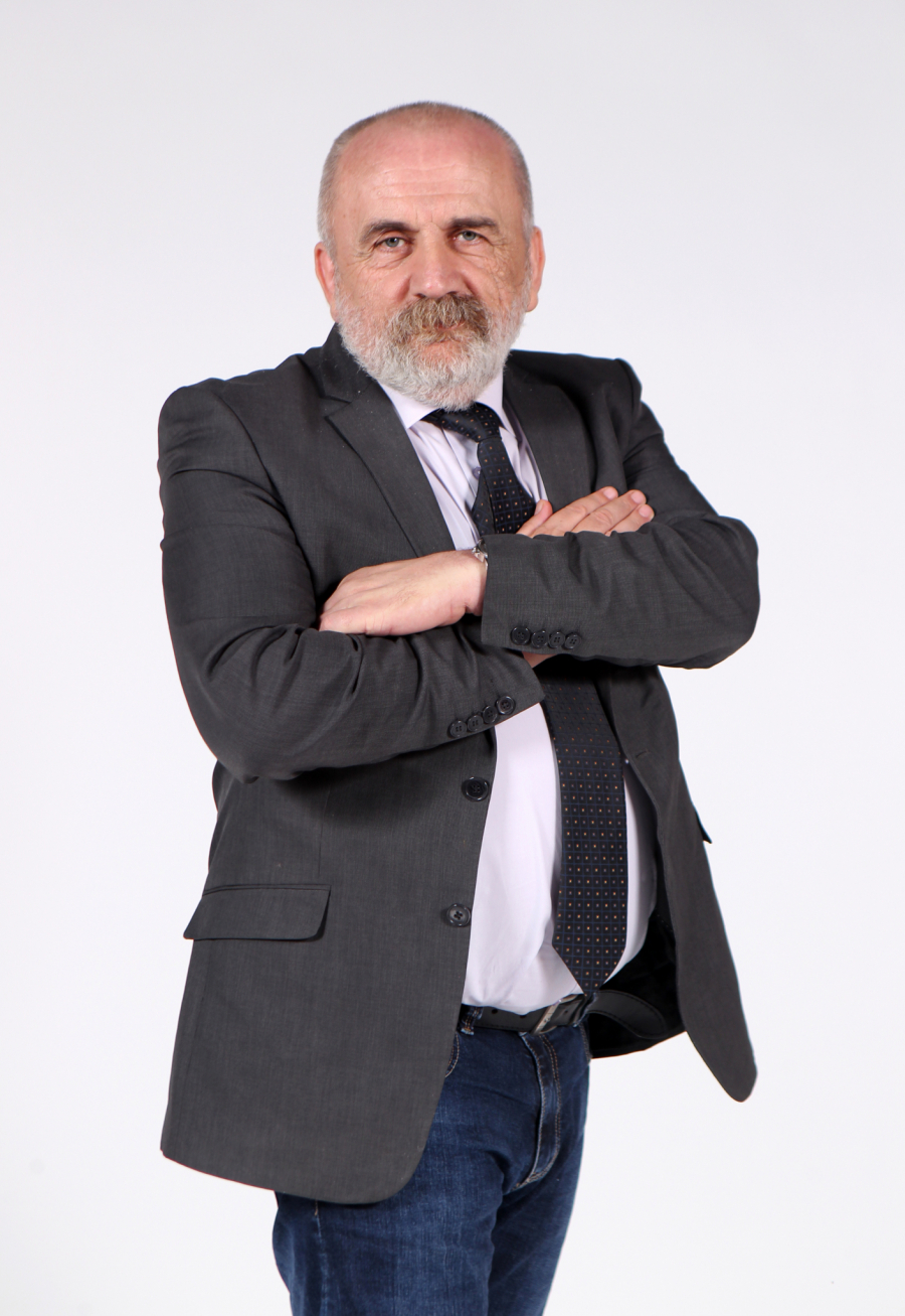 ALO! OTKRIVA EVO KAKO SU SRPSKU NOVU GODINU OBELEŽILI NARODNI TRIBUNI: Poslanici slavili s porodicom i prijateljima!