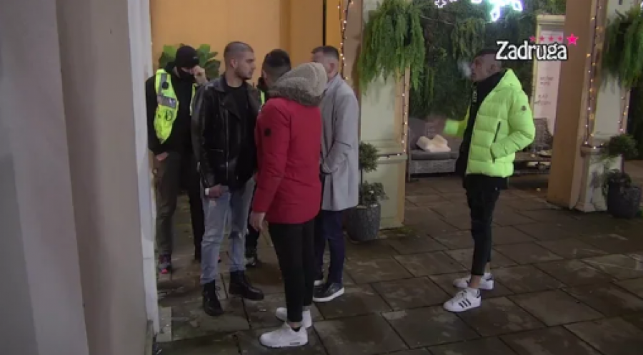 KAŽNJENI HITNOM ODLUKOM! Veliki šef udario zadrugare po džepu, nasilje se neće tolerisati!