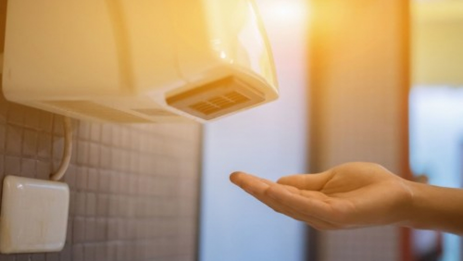 ŠTA SE KRIJE U APARATIMA ZA SUŠENJE U TOALETIMA Skupljaju fekalne bakterije i raspršuju ih po rukama