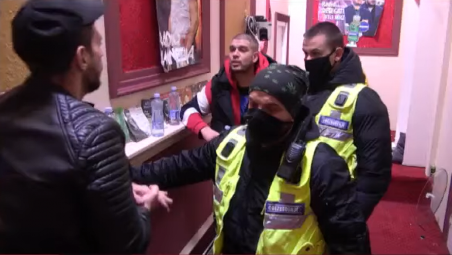 MORALO DA REAGUJE OBEZBEĐENJE Mihić i Dejan opet u žestokom sukobu, Stefan mu poručio da je Dalilina igračkica!