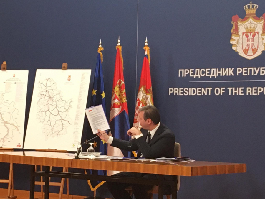 VANREDNO OBRAĆANJE PREDSEDNIKA VUČIĆA Doneo sam odluku o vraćanju Zakona o eksproprijaciji Skupštini