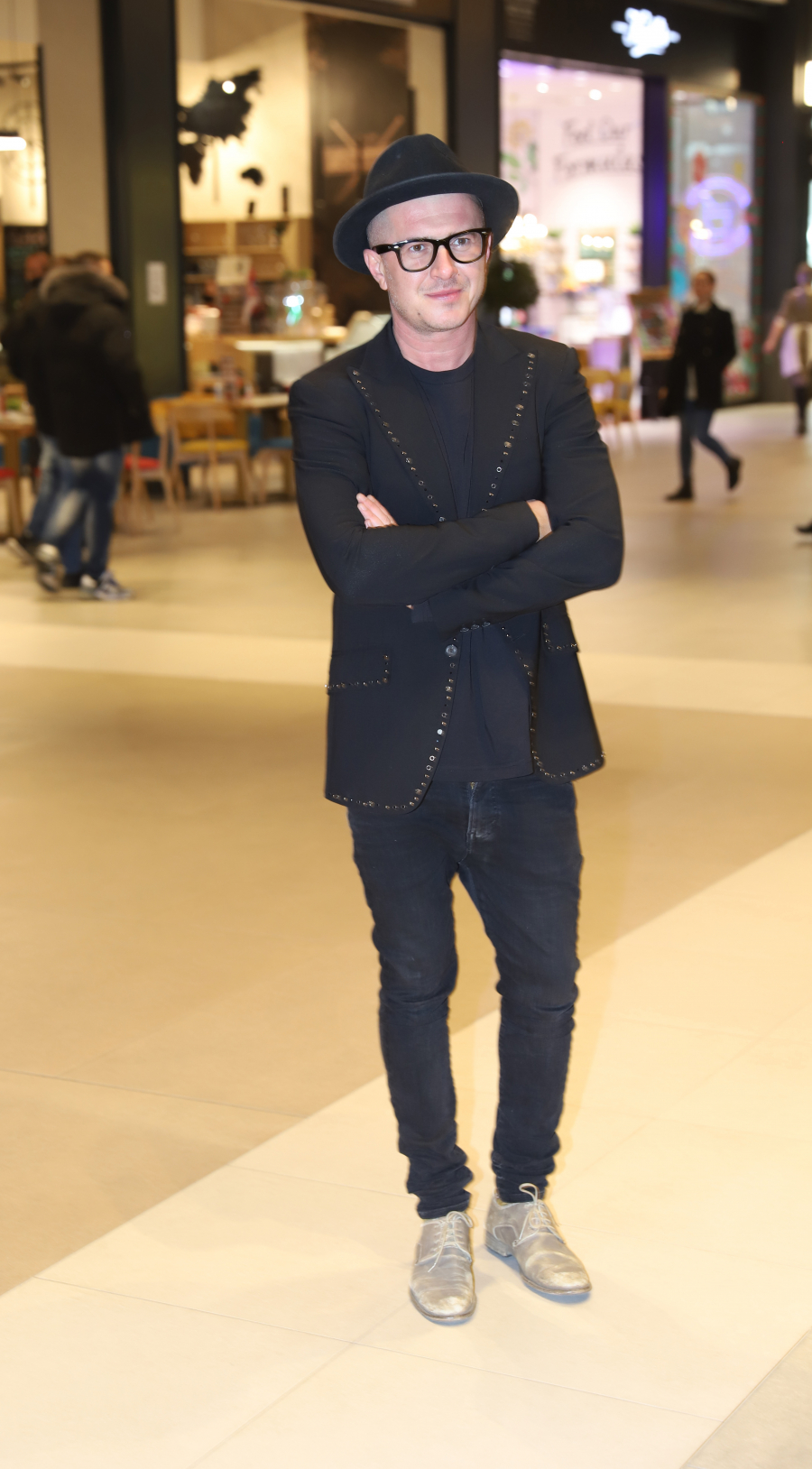 ANA KOKIĆ EKSKLUZIVNO ZA ALO PROGOVORILA O PLANOVIMA Pevačica otkrila sve o emotivnom životu i ćerkama Nini i Tei: Spremna sam za novu ljubav!