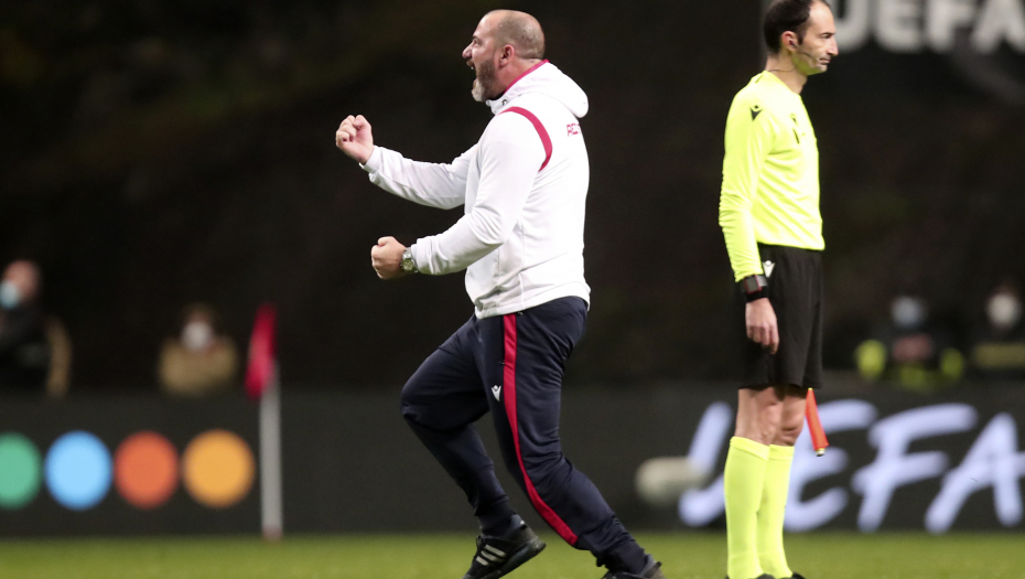 TO JE PENICILIN ZA SVE! Dok drugi odlažu, Zvezda igra, oglasio se i Stanković!