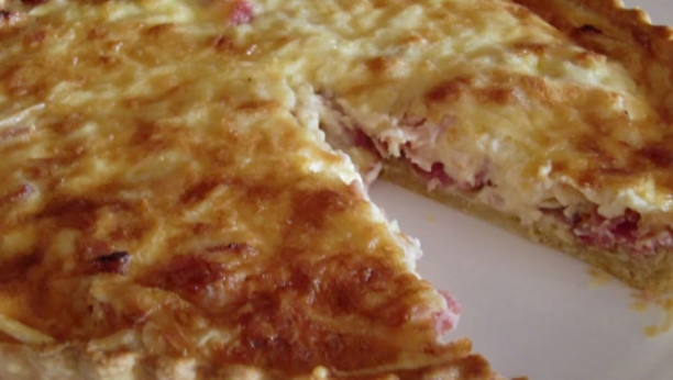 ORGINAL RECEPT ZA NAJPOZNATIJU FRANCUSKU PITU Kiš Loren sa slaninom i kačkavaljem, prožeta uživanjem