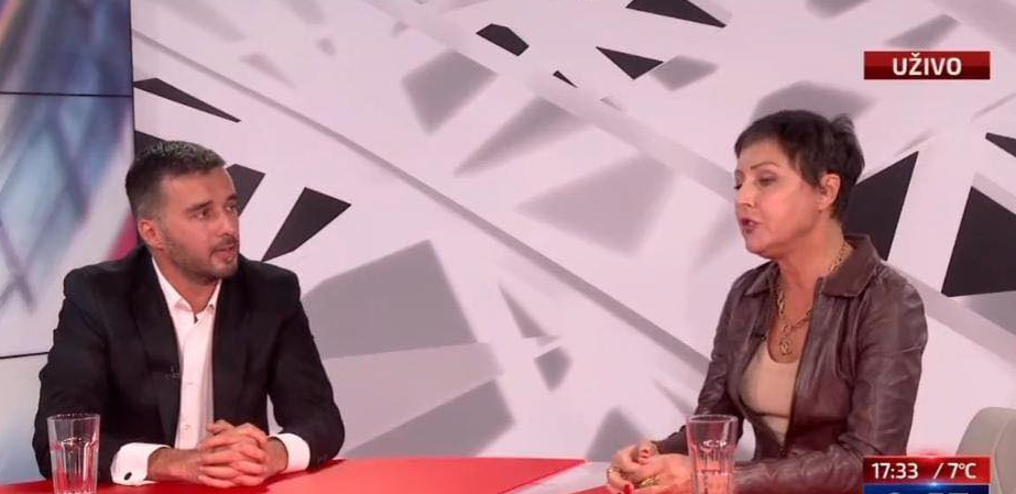 LAŽNI EKOLOG OSTAO BEZ TEKSTA Jelena Milić brutalno odgovorila Manojloviću! Postavila ga na mesto! (VIDEO)