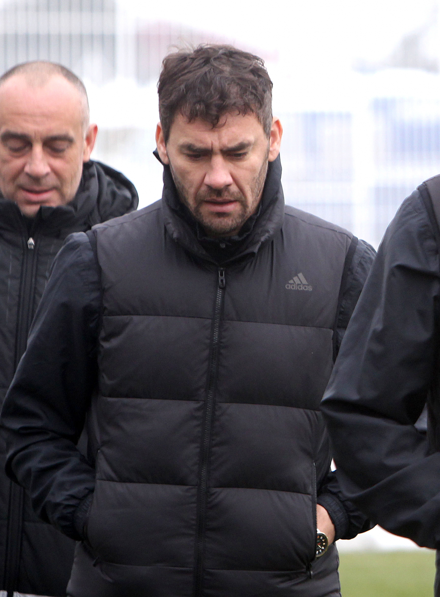 POTPUNI ŠOK! UHAPŠEN BIVŠI FUDBALER ZVEZDE! Policija reagovala, on zavapio: Vređali su me, psovali, uzeli mi auto!