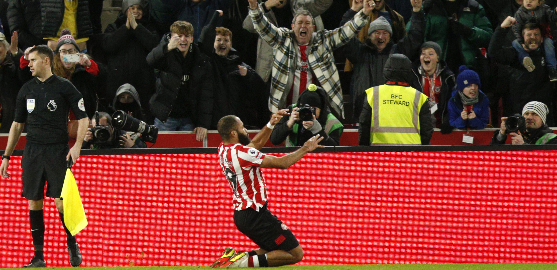 ŠOK ZAVRŠNICA Vodili do 84. minuta, a onda su zaplakali u petom minutu nadoknade (VIDEO)