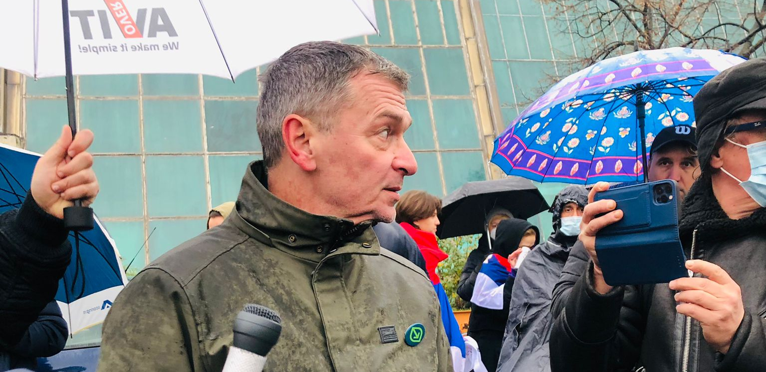 ĆUTA OGOLIO PROTESTE I BLOKADE: Ovo su politički skupovi i blokade i zahtevi su politički!