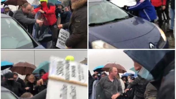 PROTESTI U BEOGRADU IZNEDRILI HAOS Huligani pretukli čoveka i razlupali mu auto! (UZNEMIRUJUĆI SNIMAK)