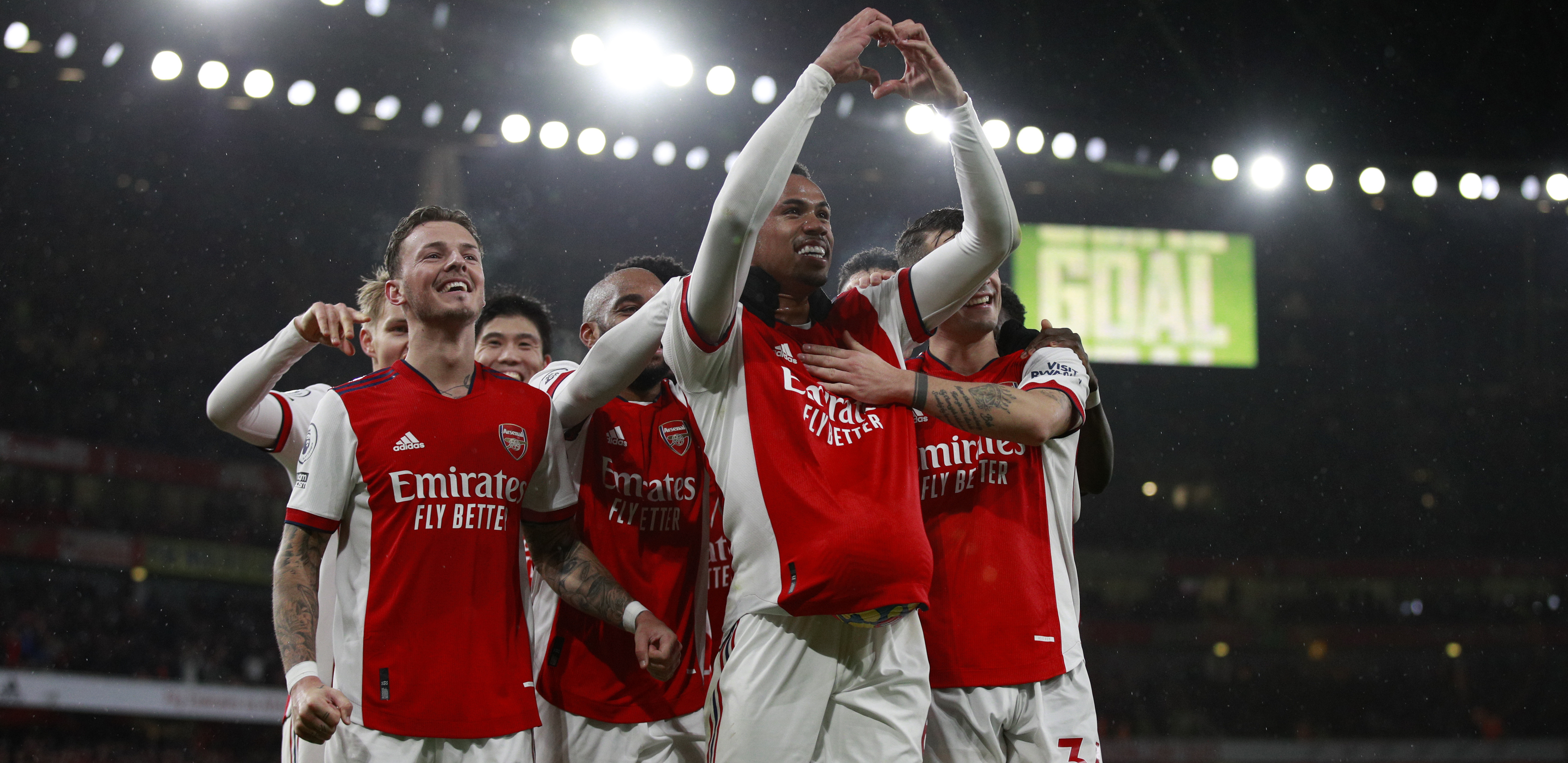 PRETI KATASTROFA U Premijer ligi 90 zaraženih, ali klubovi ne žele prekid